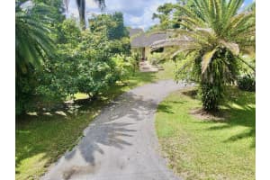 464 Westwood Cir W, West Palm Beach, FL 33411, Sold 01/12/23