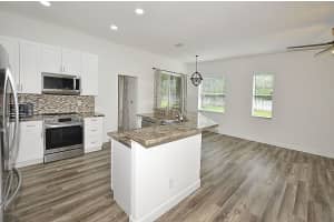 263  37th Drive  SW, Vero Beach, FL 32968 Sold 11/17/22