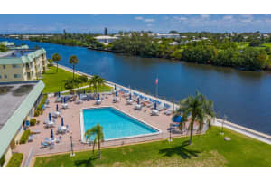 23 Colonial Club Dr APT 202, Boynton Beach, FL 33435, Sold 09/30/22