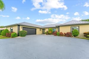 3293 SE Fairway W, Stuart, FL 34997, Sold 11/22/22