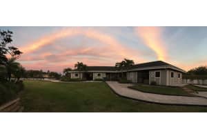 2080  Canter Way   Barn, Wellington, FL 33414 Sold 11/07/22