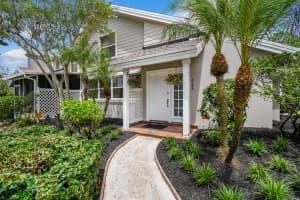 3752 SW Sunset Trace Circle, Palm City, FL 34990 Sold 09/30/22