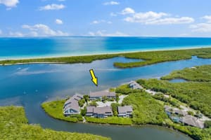 8030 SE Little Harbor Dr APT H2, Hobe Sound, FL 33455, Sold 09/19/22