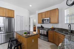 8080  Murano Circle, Palm Beach Gardens, FL 33418 Sold 10/12/22