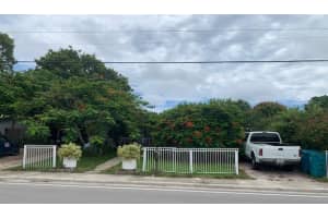 3440 S Seacrest Blvd, Boynton Beach, FL 33435, Sold 12/07/22