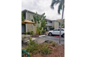 3212 NE 9th St, Pompano Beach, FL 33062, Sold 09/20/22