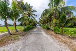 16219 Hollow Tree Ln, Wellington, FL 33470, Sold 02/28/23