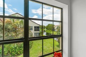 3423 Jog Park Dr, Greenacres, FL 33467, Sold 11/17/22