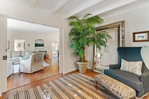 733 Sunset Rd, West Palm Beach, FL 33401, Sold 10/05/22