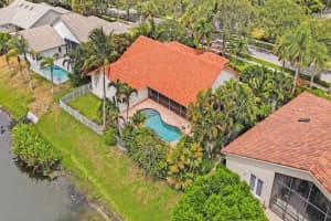 2820 Hampton Cir W, Delray Beach, FL 33445, Sold 09/30/22