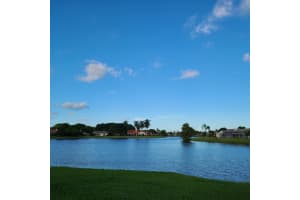 2552 SW 23rd Cranbrook Dr, Boynton Beach, FL 33436, Sold 01/20/23