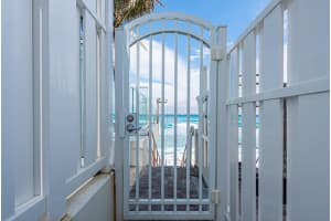 3581 S Ocean Boulevard   5b, South Palm Beach, FL 33480 Sold 10/13/22