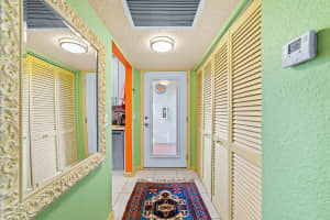 2538 Boundbrook Dr S, West Palm Beach, FL 33406, Sold 10/13/22