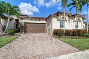 14751 Amerina Way, Delray Beach, FL 33446, Sold 01/04/23