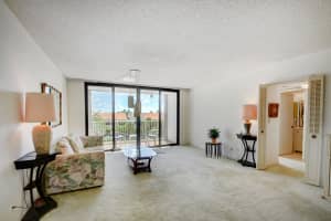 2860 S Ocean Boulevard   415, Palm Beach, FL 33480 Sold 12/02/22