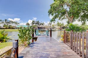 614  Eagle Drive, Delray Beach, FL 33444 Sold 11/15/22
