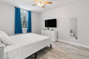 630 S Sapodilla Avenue   104, West Palm Beach, FL 33401 Sold 04/28/23