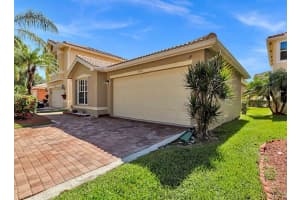 5226  Rising Comet Lane, Green Acres, FL 33463 Sold 10/21/22
