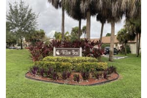 3900 Vine Trail, Lake Worth, FL 33467, Sold 01/19/23
