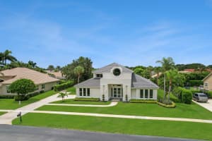 2337  Greenview Cove Drive, Wellington, FL 33414 Sold 10/07/22
