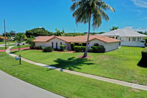 12706  Packwood Road, North Palm Beach, FL 33408 Sold 11/16/22