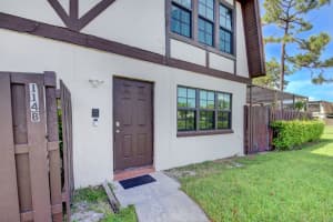 114  Weybridge Circle   B, Royal Palm Beach, FL 33411 Sold 10/28/22