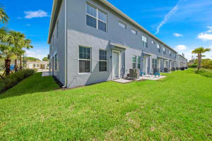 1802 SE Ocean Cove Way, Stuart, FL 34996 Sold 11/17/22