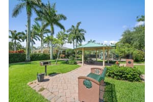 1560 SE Hampshire Way   101, Stuart, FL 34994 Sold 06/01/23