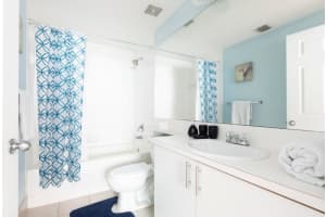 630 S Sapodilla Avenue 322, West Palm Beach, FL 33401 Sold 03/14/24