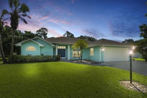 660  35th Avenue  SW, Vero Beach, FL 32968 Sold 03/15/23