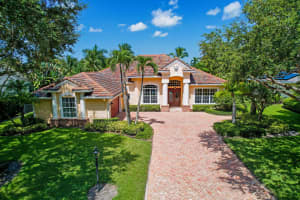 18530 SE Lakeside Drive, Tequesta, FL 33469 Sold 12/16/22