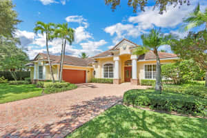 18530 SE Lakeside Drive, Tequesta, FL 33469 Sold 12/16/22