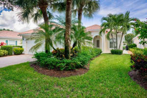 827  Niemen Drive, Palm Beach Gardens, FL 33410 Sold 11/11/22