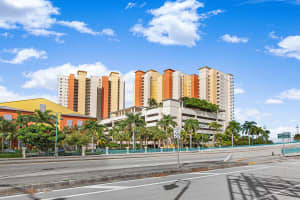 2640  Lake Shore Drive   207, Riviera Beach, FL 33404 Sold 12/07/22