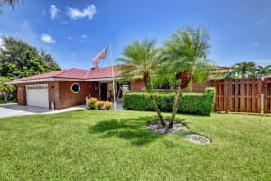 6850  Paul Mar Drive, Lake Worth Beach, FL 33462 Sold 11/08/22