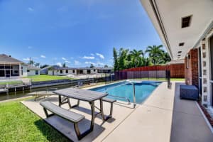 6850  Paul Mar Drive, Lake Worth Beach, FL 33462 Sold 11/08/22
