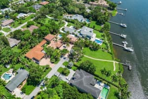 5663  Holly Lane, Jupiter, FL 33458 Sold 06/15/23