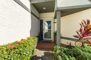 7932  Ascot Place, Vero Beach, FL 32966 Sold 01/04/23