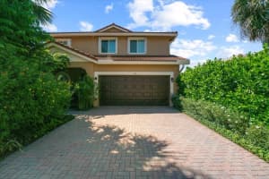 124 Bellezza Terrace, Royal Palm Beach, FL 33411, Sold 10/17/22