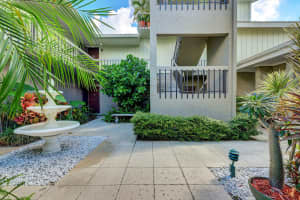 800 NW Fork Road   5-7, Stuart, FL 34994 Sold 10/18/22