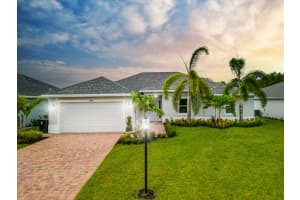 394 SW Vista Lake Drive, Port Saint Lucie, FL 34953 Sold 02/02/23