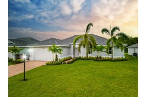 394 SW Vista Lake Drive, Port Saint Lucie, FL 34953 Sold 02/02/23