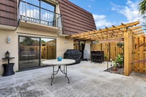 1803  18th Lane, Palm Beach Gardens, FL 33418 Sold 11/28/22