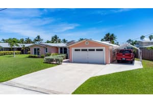 227 SW Riverway Boulevard, Palm City, FL 34990 Sold 06/01/23