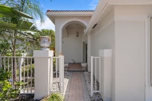 1766 S Club Drive, Wellington, FL 33414 Sold 03/15/23