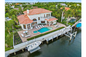 89  Island Drive  S, Ocean Ridge, FL 33435 Sold 10/26/22