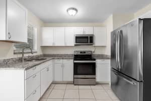 1645 NE Dixie Hwy, Jensen Beach, FL 34957, Sold 01/05/23