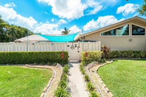 5766 Golden Eagle Cir, Palm Beach Gardens, FL 33418, Sold 11/29/22