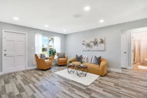 911  Garden Court, Royal Palm Beach, FL 33411 Sold 10/07/22