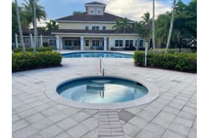6426  Emerald Dunes Drive   203, West Palm Beach, FL 33411 Sold 12/06/22